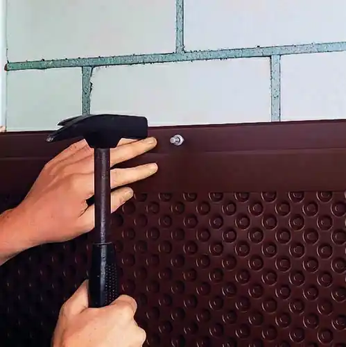 Profilé de finition haute PVC DELTA - L.2 m | Très populaire