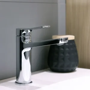 Nouveau au catalogue | Mitigeur lavabo moyen modèle ELEVATION - 11,9 cm